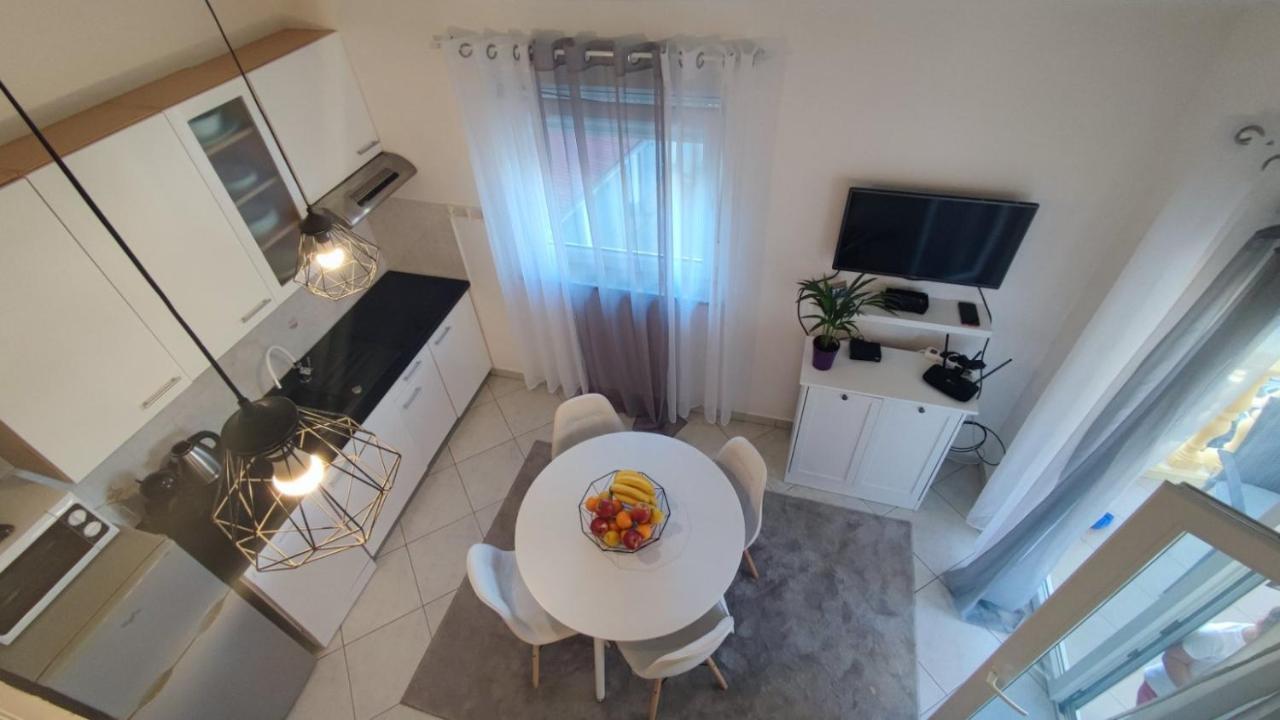 Apartman Lino Μεντουλίν Εξωτερικό φωτογραφία