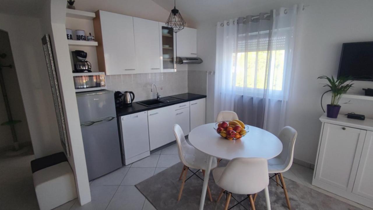 Apartman Lino Μεντουλίν Εξωτερικό φωτογραφία